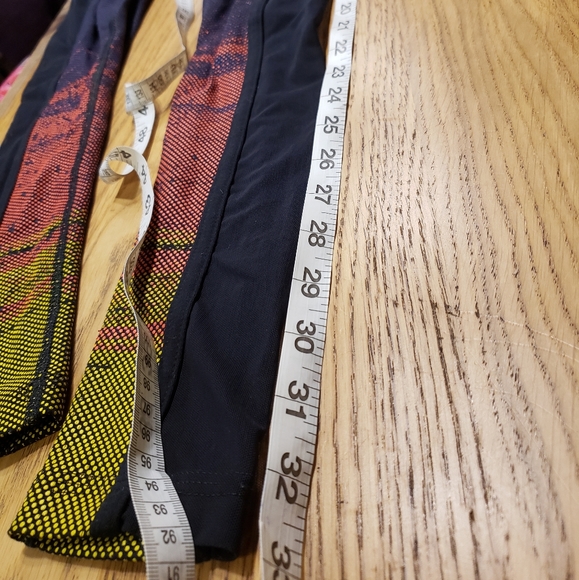 RARE Zumba XS low rise mesh panel compression dance leggings - Picture 6 of 13